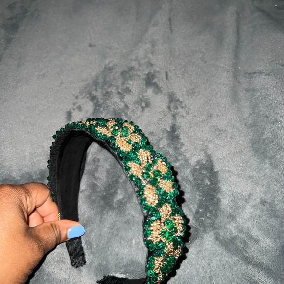 Hair accessory - Picture 3 of 4